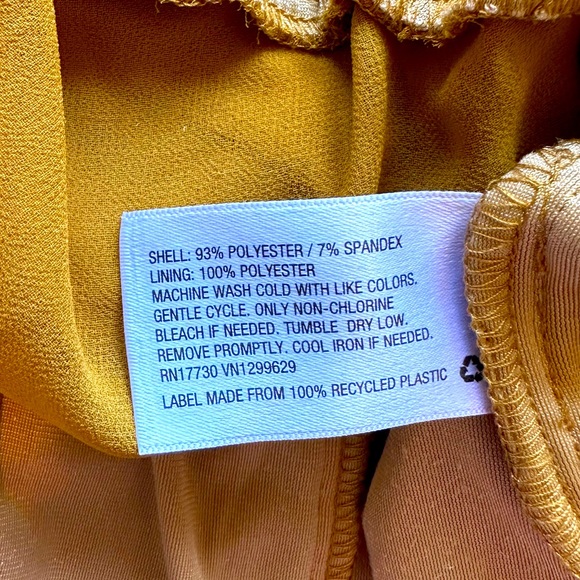 XHILATATION VELVETY GOLD TOP. Size XXL. - Picture 8 of 8